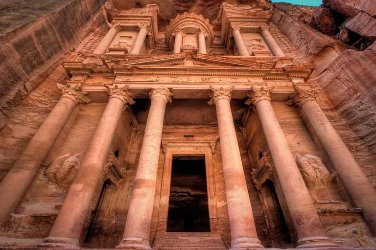 Classic Jordan tour: Amman, Petra & the Dead Sea